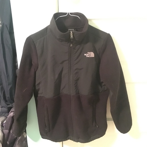 The North Face Jackets & Blazers - North Face Black Denali Jacket (KIDS XL=Adult S)